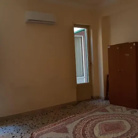 Apartment Stanza Privata In Appartamento Per Smart Working, Digital Nomads O Coliving